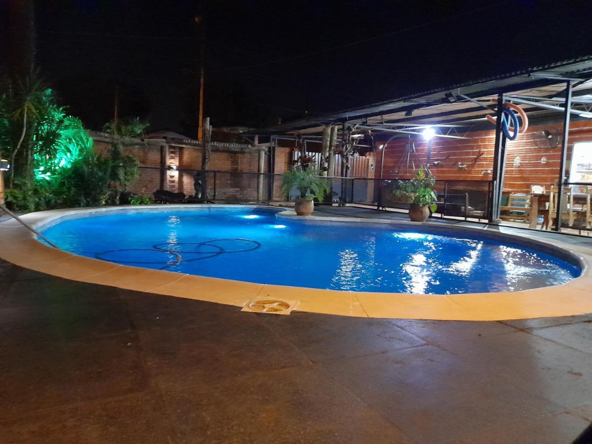 Villa Sentirse En Casa à Puerto Iguazú Extérieur photo